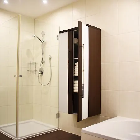 Antike & Modern Deluxe Apartment *